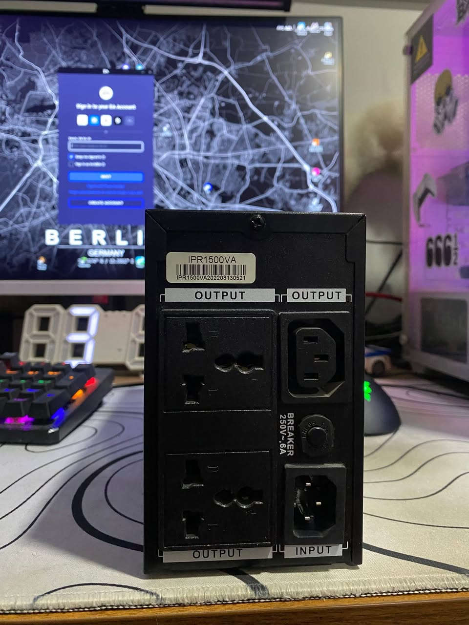 السلام عليكم 🌹
UPS للبيع 
1500 W Offline 
استخدام كلش قليل امانة الله سبب البيع اريد اجيب عاكسه

مخصص للگيمنگ والشغل القوي 
يفيد اكثر شي جماعة الكونسل . اني عندي للبي سي بقه مشغلها ربع ساعه او اكثر عن استخدام شخصي 
اذا كونسل عندك يبقه مشغلك البلي والشاشه ربع ساعه تقريباً او اكثر 
بي الوان RGB حلوه بنمط الـ fade يعني تتغير مستمر الالوان كلها 
وهاي بعد مواصفاته بالكارتون مالته بالصور
غراضة كلها كامله واليوبي اس يشهد عليه الله جديد كلش واستخدامه قليل كلش ايضاً
السعر ٨٥ الف وبي مجال 🌹
للتواصل والاتفاق خاص . مكاني بابل


**إذا كنت صاحب هذا الإعلان وتريد حذفه لأي سبب، رجاءا أرسل رسالة إلى الدعم الفني**