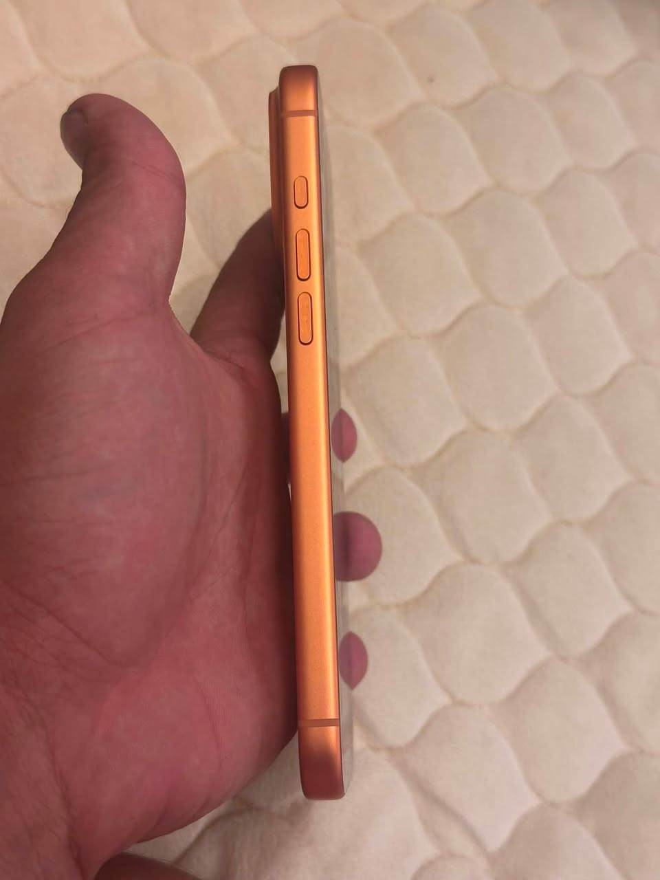 للبيع مستعجل  ايفون ١٧ برو ماكس بطاريه ١٠٠ مشحون فقط ١٠٦ ذاكره ٢٥٦ ملحقاته كامله  وباكيته موجود ب ١٧٠٠ وبيه مجال 

*********** رقم هاتف وتساب 

مكاني بغداد الكرخ
