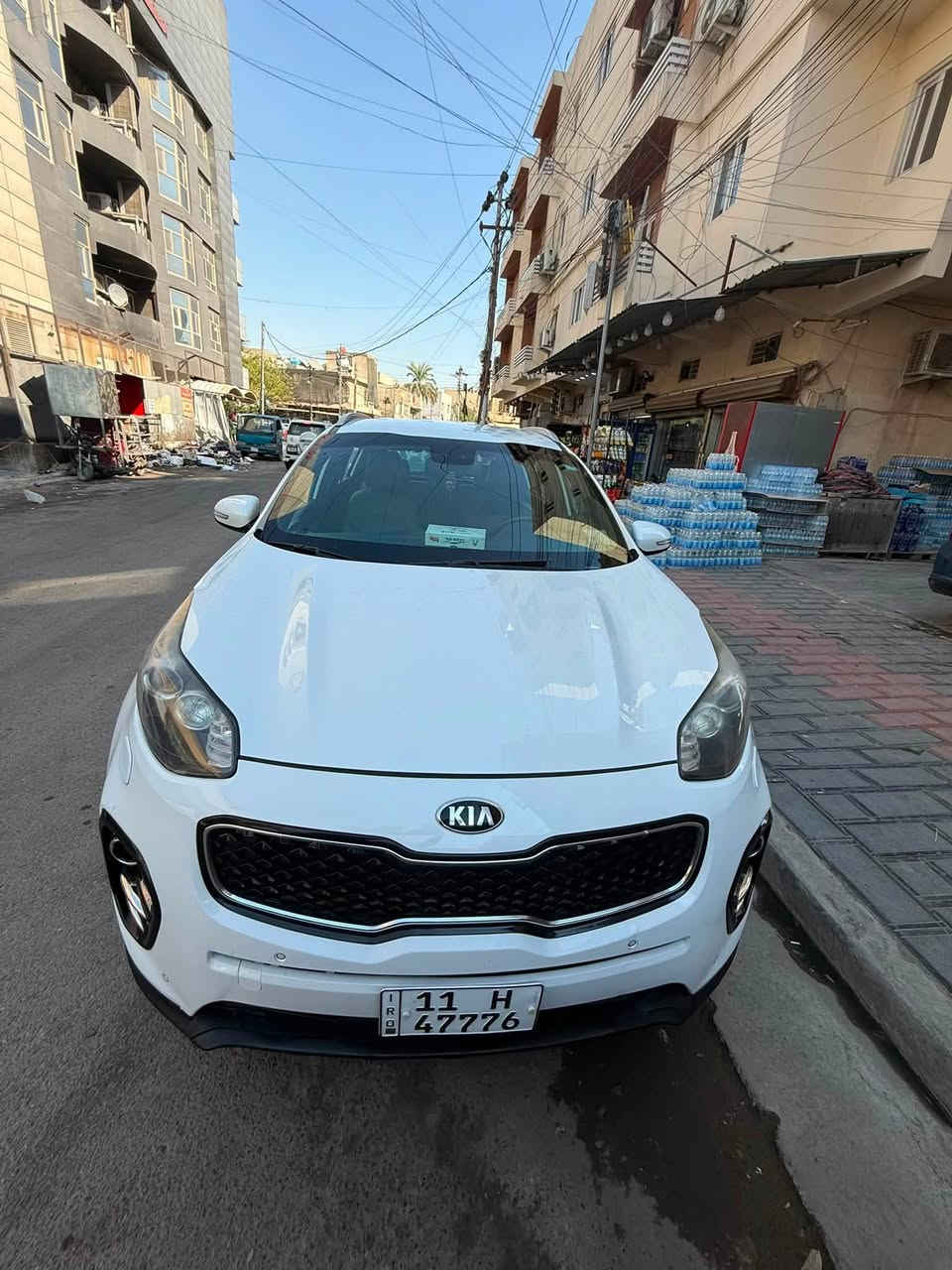 السلام عليكم 
للبيع للبيع كيا سبورتج 2018 خليجي
حادث باب الصدر وجاملغ ايمن تبديل 
كير مكينه كفاله  
تبريد شغال 
سياره جاهزه مكاني بغداد كاظميه 
للاستفسار الاتصال ***********
السعر 162 وبيها مجال
