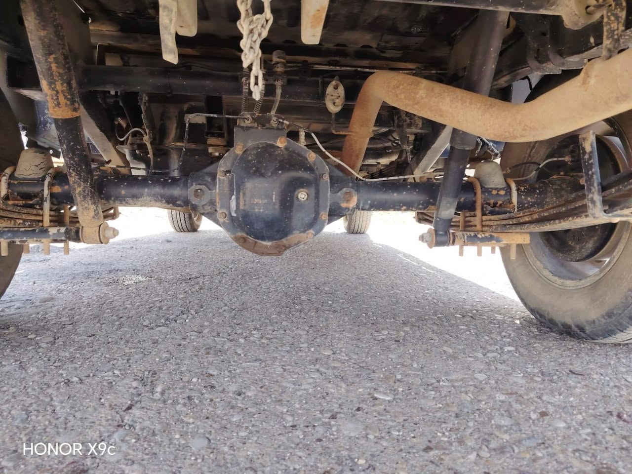 سلام عليكم 
تاتا هندي موديل 2015 رقم بغداد بسمي بدون صبغ السعر 55 وبيها مجال مكان السيارة تقاطع النهروان *********** صاحبها الشرعي👉
