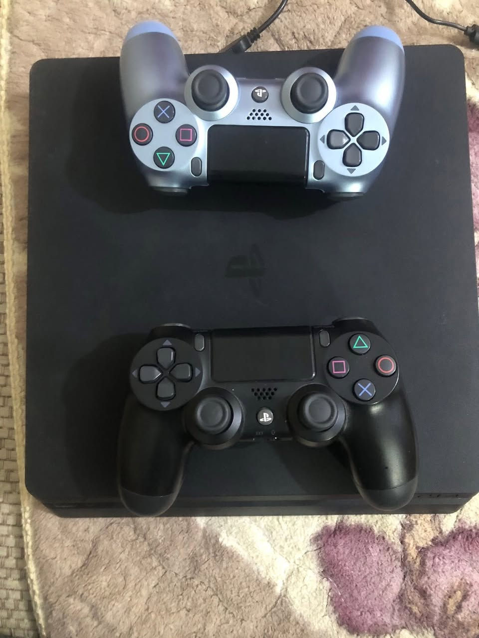 السلام عليكم 
للبيع ❇️

ملاحظة 📝 الجهاز نظام 11.00 يعني التهكير مو ابو القرص تهكير عن طريق كيبل ال LAN  📝 

بلي ستيشن فور سلم🎮
مهكر ☢️
💾512GB
الجهاز مكفول ما مفتوح 🔒
ملحقات الجهاز♻️
جويستك عدد 2🎮🎮
5العاب 🔫
السعر 265,000 💵
مكان نجف كوفه قرب مسجد السهله 📍
📌للتواصل خاص او على الرقم بي واتساب ***********📌
