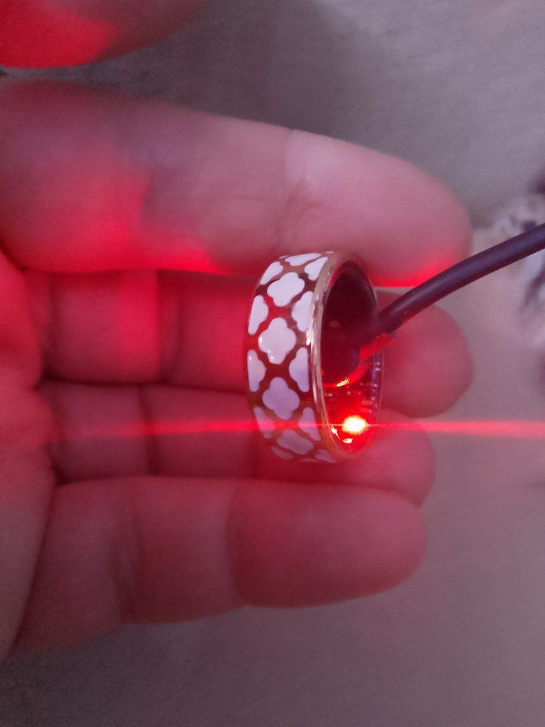 متوفر خاتم ذكي بهذا الشكل جديد امازون


**إذا كنت صاحب هذا الإعلان وتريد حذفه لأي سبب، رجاءا أرسل رسالة إلى الدعم الفني**