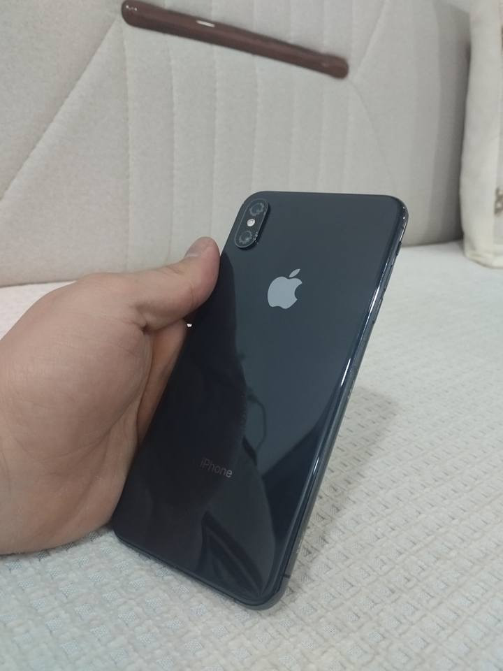 ئایفۆن ئێکس ماکس
256 گێگا پاتری 81 شاشەی گۆڕاوە و فەیس ئایدی ئیش ناکات ،، شاشەی تیجاری بازاڕی لەسەرە و بۆ بەکارهێنان هیچ کێشەیەکی نیە ،، قفڵی 140 هەزار قفڵ ، سلێمانی گەیاندنم نیە .. السليمانية, العراق


**إذا كنت صاحب هذا الإعلان وتريد حذفه لأي سبب، رجاءا أرسل رسالة إلى الدعم الفني**