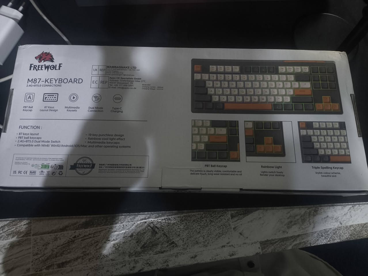 Keybord m87 للبيع
تكدر توصله بلوتوث او اذا تريد واير ليس واستجابه سريعه وRGB


**إذا كنت صاحب هذا الإعلان وتريد حذفه لأي سبب، رجاءا أرسل رسالة إلى الدعم الفني**