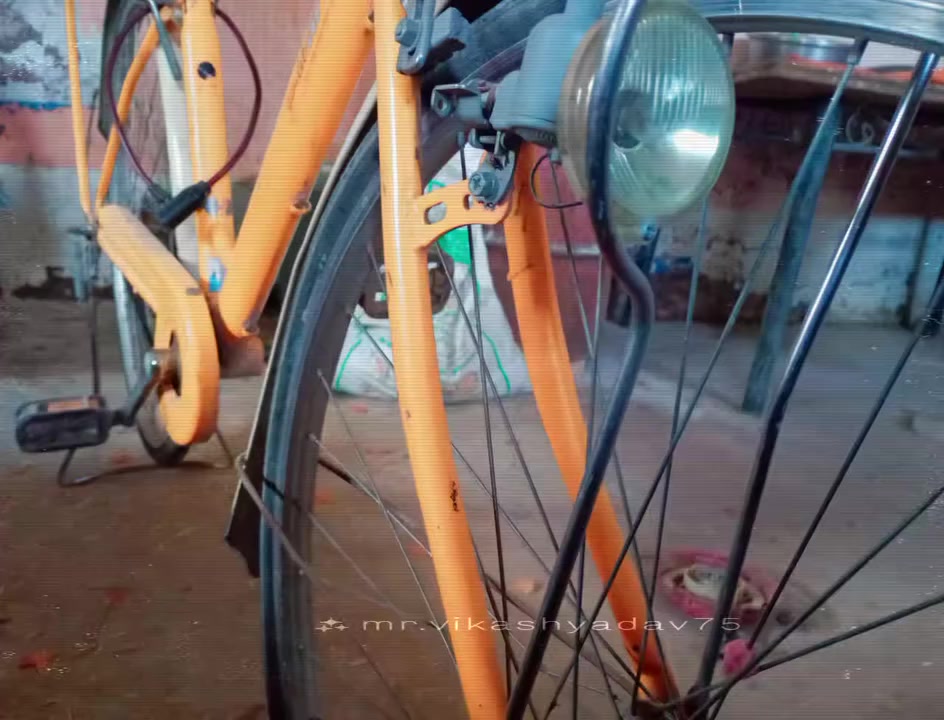 السلام عليكم متوفر بايسكل للبيع نضيف حجم ٢٧ مكاني دوره الامام الي يريده يدخل خاص ونشالله نتساهل بالسعر


**إذا كنت صاحب هذا الإعلان وتريد حذفه لأي سبب، رجاءا أرسل رسالة إلى الدعم الفني**