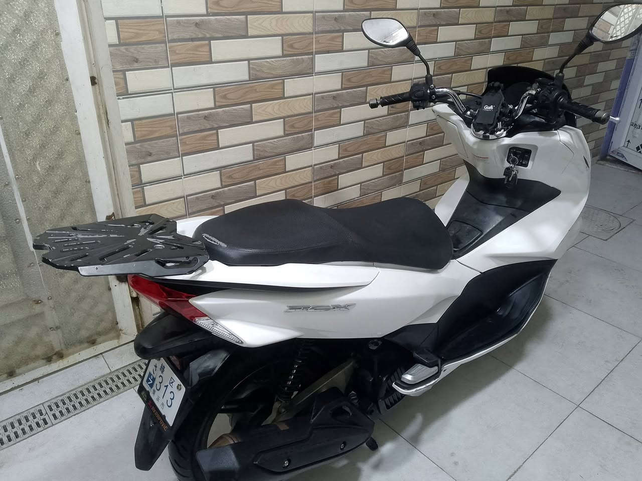 سلام عليكم بي سي اكس ياباني جيل الثاني كفالة حساسات
سعر 13اونص أو بيهة مجال 
مكان بغداد الاورفلي 
***********
