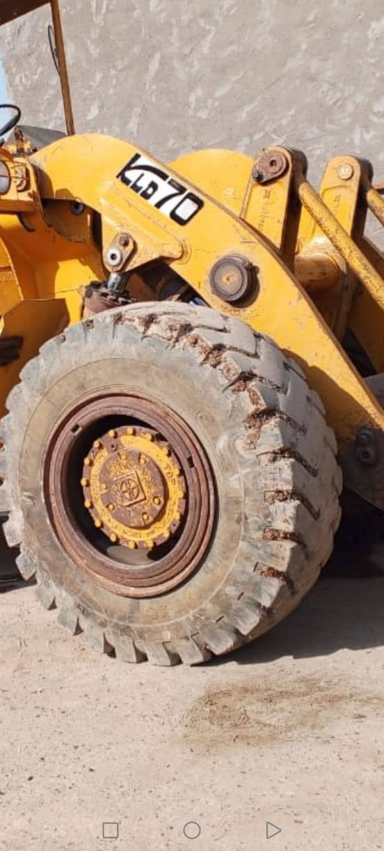 سلام عليكم ،،، تخم تاير حجم 80 هوه ويله للبيع ،،، سعر الزوج 500 الف مكان واسط  ،،، الاستفسار ***********
***********
