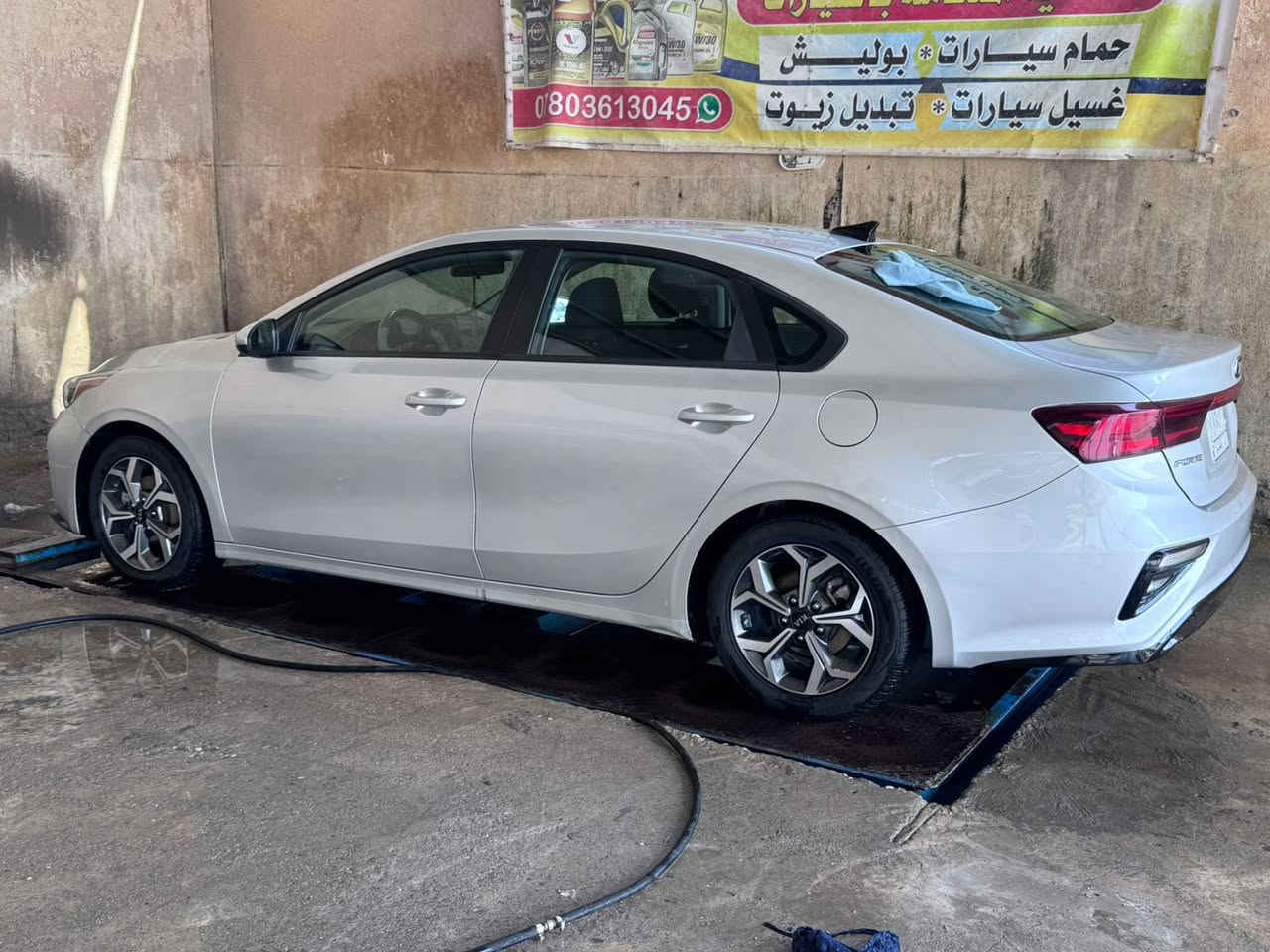 السلام عليكم 

كيا فورتي موديل 2021 
وارد امريكي 
ماشية 54 الف 
رقم ذي قار معوقين بعد شهرين تصير حرة
صور الحادث موجودة بلمنشور
السعر 135 وبية مجال
العنوان الناصرية سوق الشيوخ
الاستفسار ‭***********‬
