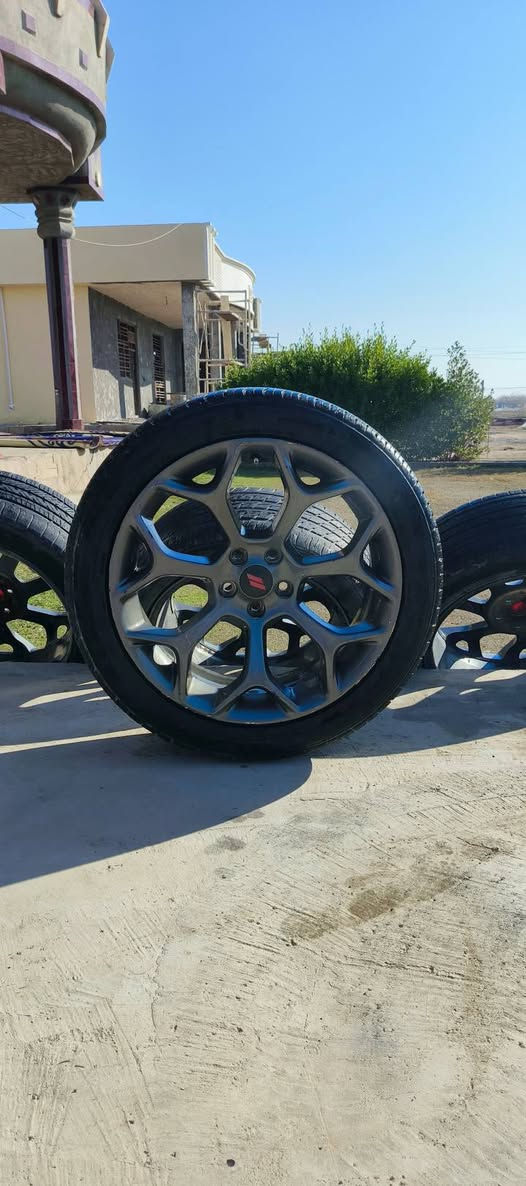 سلام عليكم تخم ويل. 20 تايرات 80 بل 100. واتساب ***********
