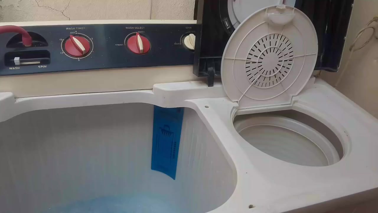 غسالة للبيع السعر90 بيها مجال المكان قريب من حي اور


**إذا كنت صاحب هذا الإعلان وتريد حذفه لأي سبب، رجاءا أرسل رسالة إلى الدعم الفني**