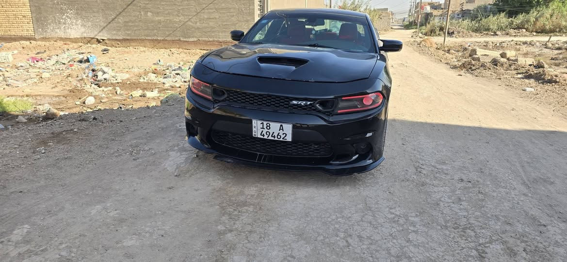 السلام عليكم
تشارجر ٢٠١٨ rt 5700 🔥🔥🔥 2018 super track pack
مواصفات 
رادارات جانبيه وخلفيه
حساسات
كاميرا ٣٦٠
هيترات بالمري
نقطه عمياء
تدفئه كشنات
تعتيم ذاتي
شاشه كبيره
تبريد قطعتين
تشغيل عن بعد
سقف رولز رايز
تبريد ثلج
ويل ٢٠ مع طخم تاير جديد
داخل مغلف جلد درجه اولى
ولف حماوه ريسنك
بلكات ريسنك
بيها برمجه حماوه يعني انسى شي اسمه حماوه
رقم الماني جديد باسمي سياره عليها اضافات هواي ونصبتها تخبل اكزوز بلادي صوت يخبل غير الدهن والبانزين متصرف عليها  ترايها شرط من البصره لاربيل
حادث جاملغ وبنيد وتعديل جاملغ ثاني وهنا بالعراق صار بيها شخوط صفحه عكس السايق فصار بيهن رش صبغ وصور الشخوط هنا بالعراق هم عندي
السعر ١٥٥ وبيها مجال جدا بسيط وماكو هيج سعر بنضافتها تجي وتشوف بعينك او مراوس بتاهو والفرق جاهز ونقد 

صور الحادث بالمنشور
سياره بيها تصليح باللغد الايمن 
للتواصل ***********
