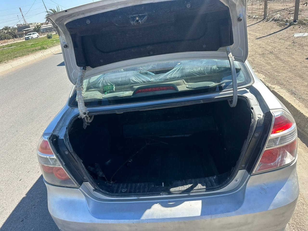 السلام عليكم ورحمة الله وبركاته
افيو  مديل ٢٠١٣ كوري مكينه اوبترا اوتو 
السياره بدون حادث بيهه طخطخات 
مكينه كير خير من الله 
بغداد سنويه جديده المكان بغداد غزاليه 
السعر.  ٥٣ بيهه مجال جدا بصيط بس حق الجيه 
***********
