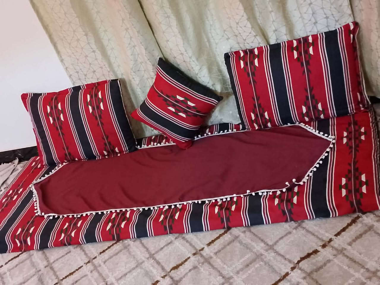 بنات لازم نشجع كل مبدعه من خواتنا  الخيا طات وندعمها بالتعليقات هذا المنتج من شغل  جرحي من اعز ناسي  إم حسين ربي يوفقها ويرزقها


**إذا كنت صاحب هذا الإعلان وتريد حذفه لأي سبب، رجاءا أرسل رسالة إلى الدعم الفني**