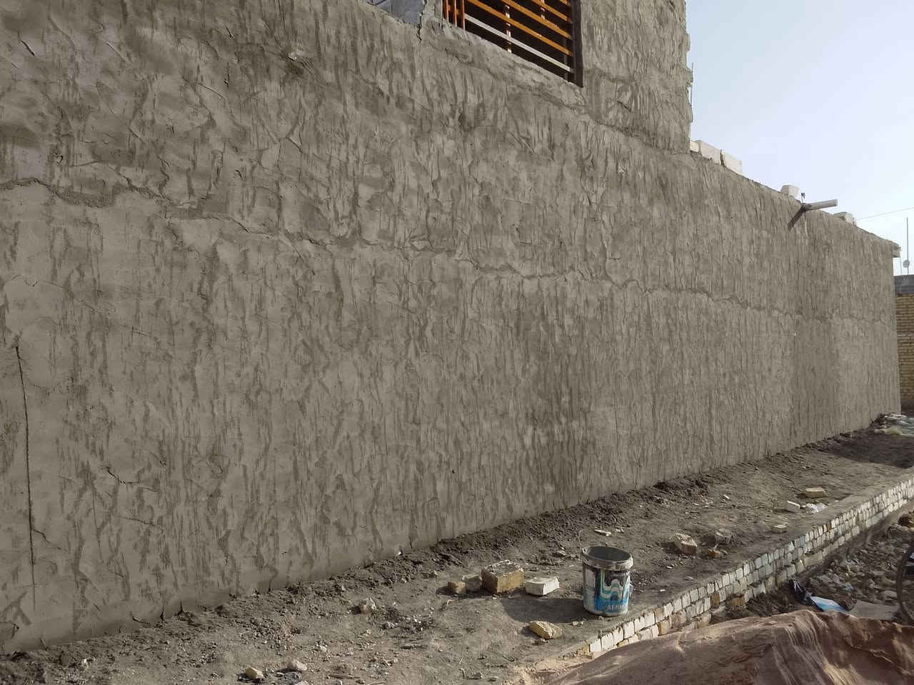 السلام عليكم كادر عمل لم جص وبورك وسمنت عمل فقط المتر 6000 العنوان الحمزة الغربي نشتغل لاط اجارارة سقل سمنت المتر 2000 كلشي علينه مقطوعة حتى الابراج رقم موبيل ‏‪***********‬‏
