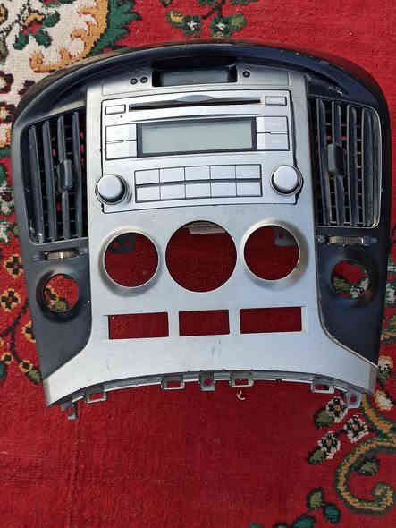 ويل تخم كامل 80
بجم 70وبي مجال 
وجه دشبول ومسجل بلاتوث 30
دعاميه وهيه ودبله 55وبيه مجال
ترايش جنطه 15
اكسن مفتوح شرط الفحص 70
***********
