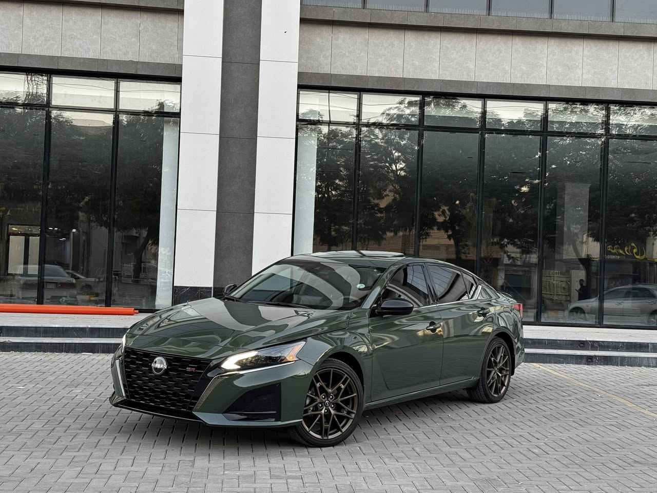 Nissan Altima 2025 SR Pluss
وحيدة بالعراق والشرق الاوسط
ماشيه ١٠ الف
فقط صندوق صبغ
بدون دواخل بدون ايرباك
كاتي تترقم جميع المحافظات الشماليه
سعر قفل ٢٢٠ ورقه
عنوان قضاء كلار
***********
