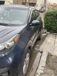 سبورتج للبيع مستعجل بسعر كلش مناسب موديل ١٨ السياره كير ومكينه مكفولات...