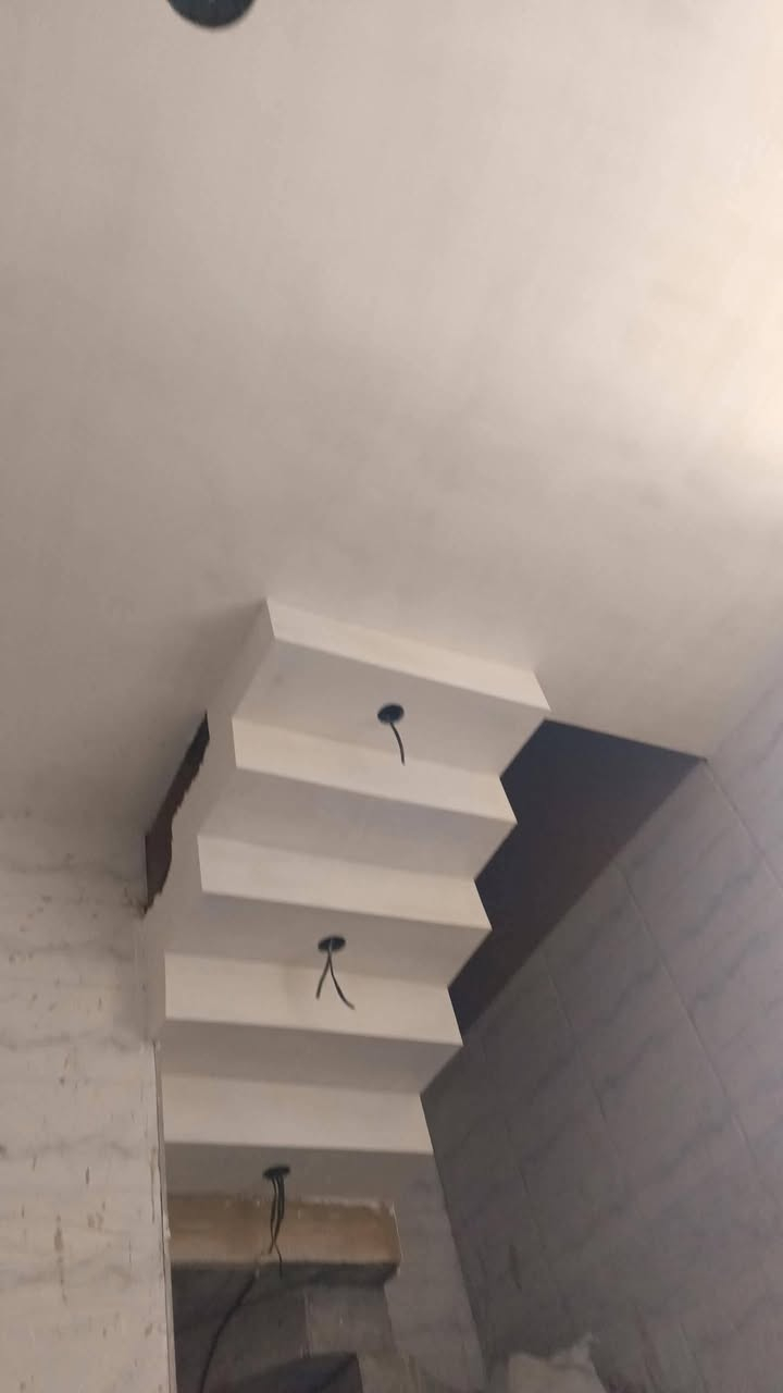 كادر كامل متفرق حالين مكاني بغداد. سمنت+جص +بورك
كادر تكون من 5خلفات واي ستفسار خادم موجود واتساب***********
