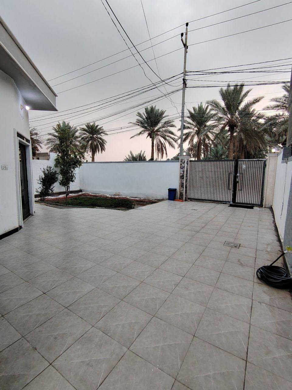 دار للبيع طابقين المساحة 320م يحتوي على استقبال ومطبخ وكلدور واربع غرف نوم وصحيات داخلية وخارجية
موقع الدار #ورديه_داخل قرب الامام سيد موسى
للاستفسار الاتصال على هذا الرقم ***********
