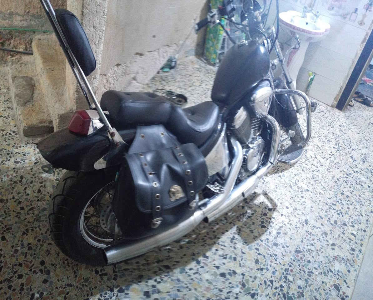 هوندا ستد 400 مرقمة رقم بغداد عربي
تخم تاير جديد
جنط صفاحيه
درع امامي
دواسات رجل عريضه مال هارلي
نشرة زركه تحت تاير جماليه
باتري وملف وكتف شحن كله جديد
كهربائيات كلها شغاله
الدراجه مكفوله وشرط تحويل ثاني يوم
السعر قفل قفل بدون ماتعبك مليونين و 300
 رقمي ***********
