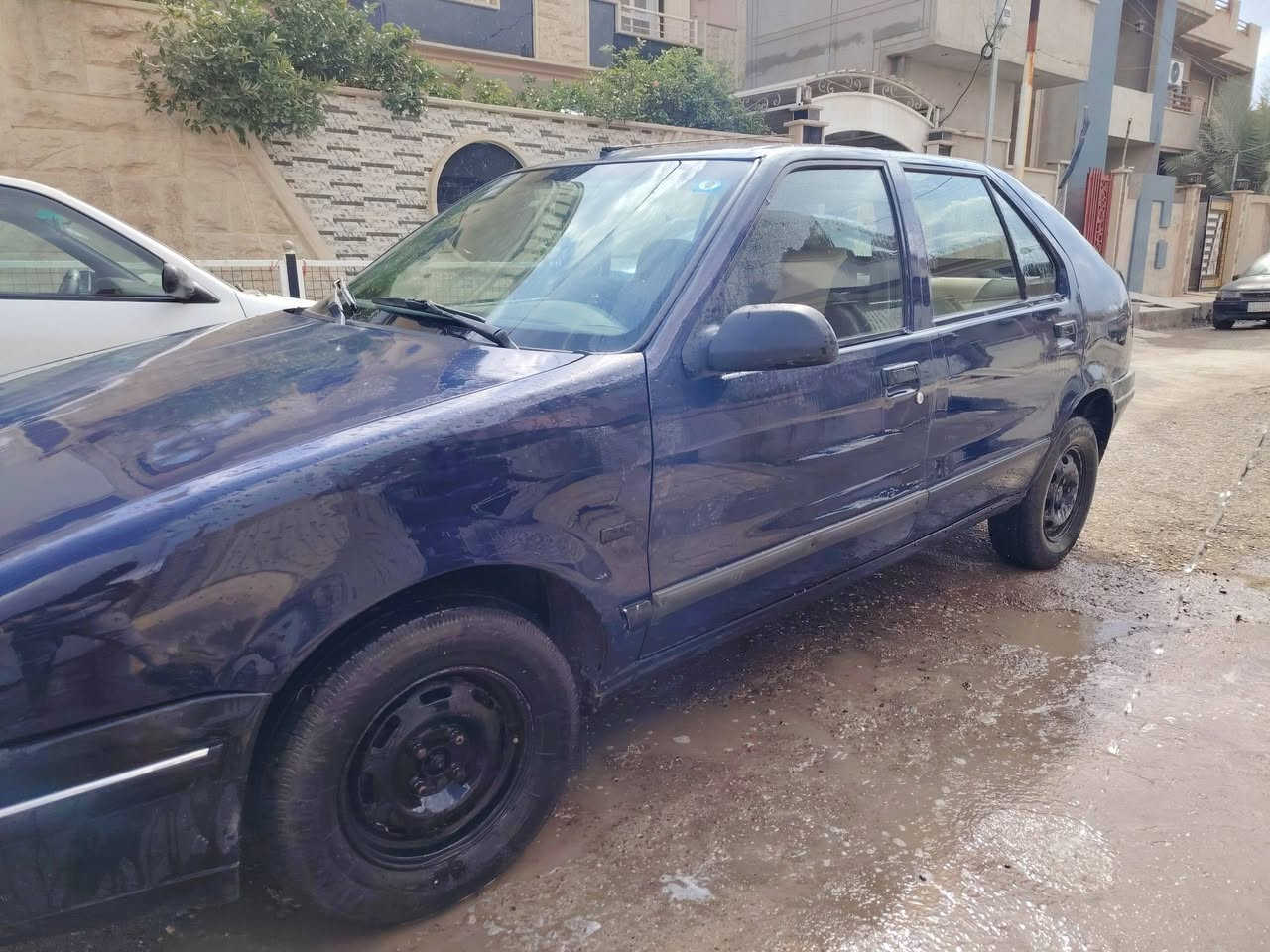 رينو موديل 91
صبغ حداديه عام. طخم تاير جديد دوشمه جديد كهربائيات شغاله  هزه 26 رقم مسطره محرك كير شرط طخم تايرات  جديد  ارضيه جلد باتري جديد  حجم المحرك 12 مال كصه كابريته بخاخ سعر 32 وبيها مجال.  رقم ***********
