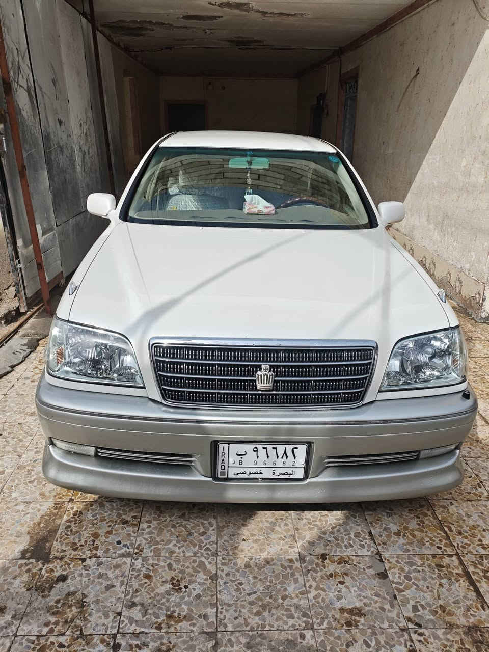 السلام عليكم اخواني الاعزاء جنون للبيع كامل مواصفات 4دكم ستيرن كهربائي 4كشنات كهربائي برد خلفيه عينه دبل شاشه هاتف *********** العنوان بصره أبو الخصيب
