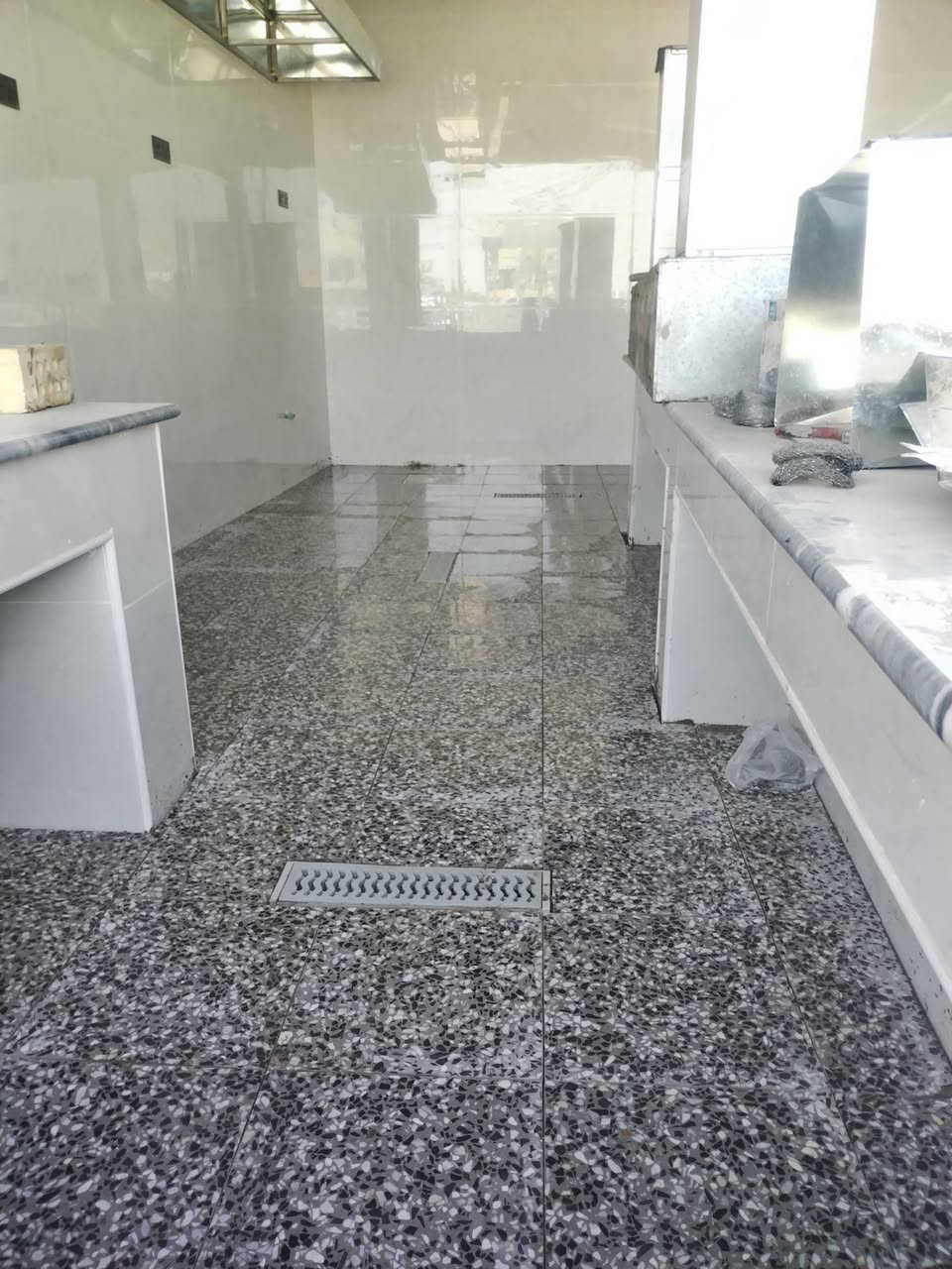 السلام عليكم خلفه تطبيك جميع انواع السراميك استلام مهندس متفرغ حالين ***********
