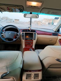 كراون • ٢٠٠٤ • ١٨٢٠٠٠