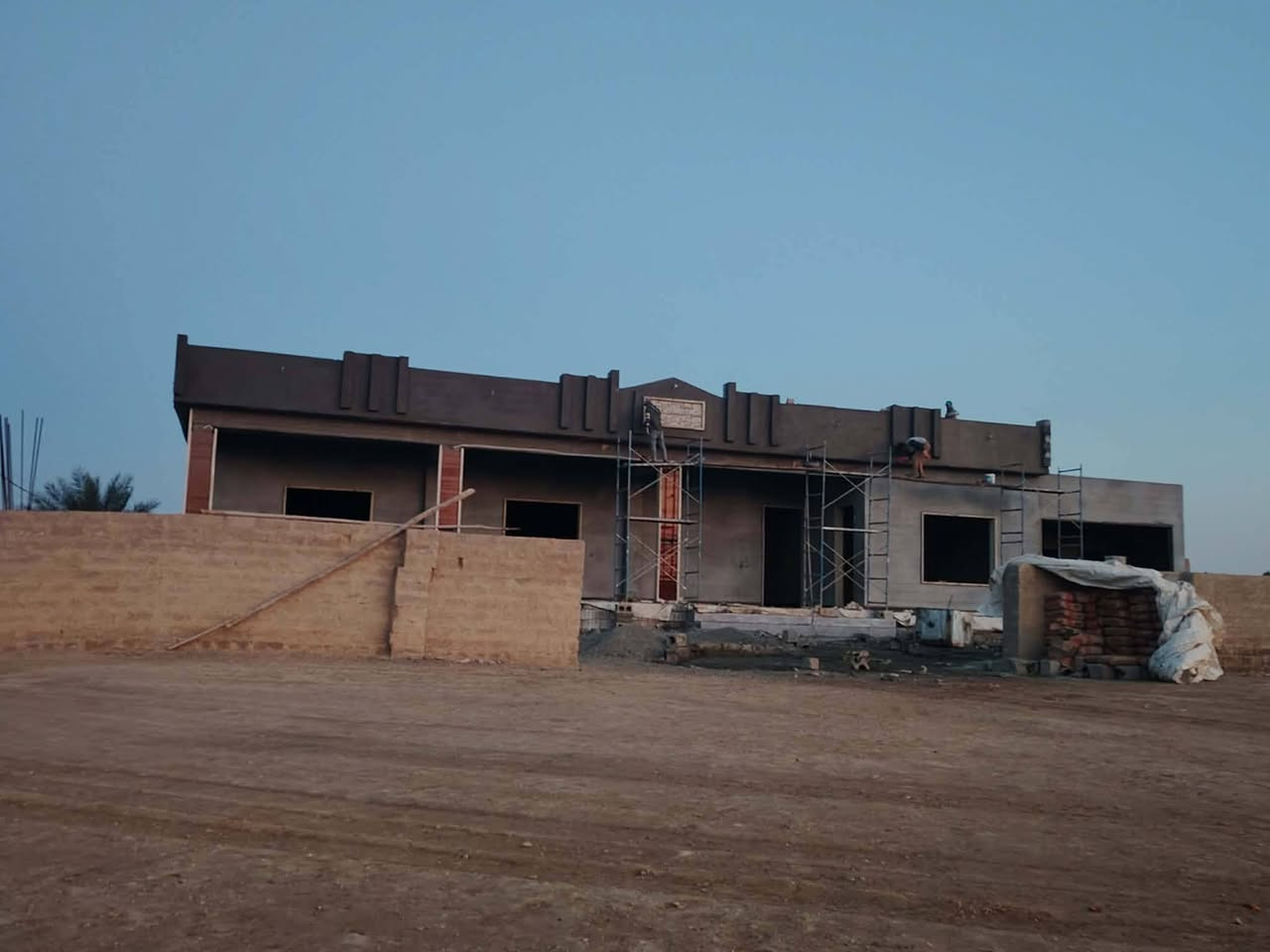 كادر لبخ سمنت متفرقين
رقم هاتف ***********
وافق ادمن
