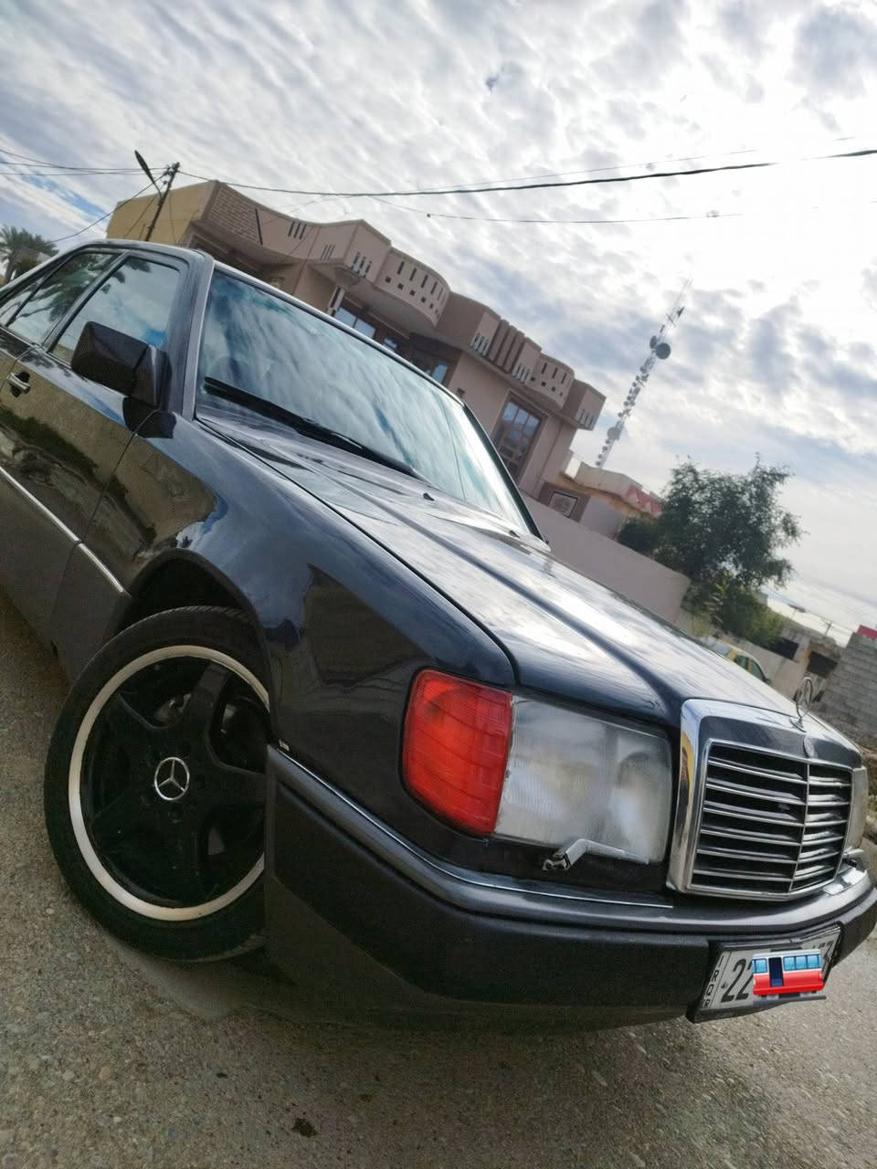 سلام عليكم. مارسدس دب للبيع
مارسدس دب م88 محدث 91 رقم اربيل الجديد كير ومحرك كفاله بطه ديلكوو صبغ عام مكفوله من الخياس القواعد وحده بلاد شركه وحده بيه شي قليل كد اربع اصابع فقط كهربائيات كله شغال ضرر بسيط جوه البك لايت السياره تبريد شغال كهربائيات شغال بنكه كهرباء تخم ويل AMG صالنصه رياضي سنتر لك ريمونت صدر كفاله شغل وطلع كبل لشارع مكان ديالى دلي عباس *********** السعر 57 ورقه وبي مجال لشراي . اخوان السوك بي كلشي فرجاء اذا مو شري لتكسر بحلالي
