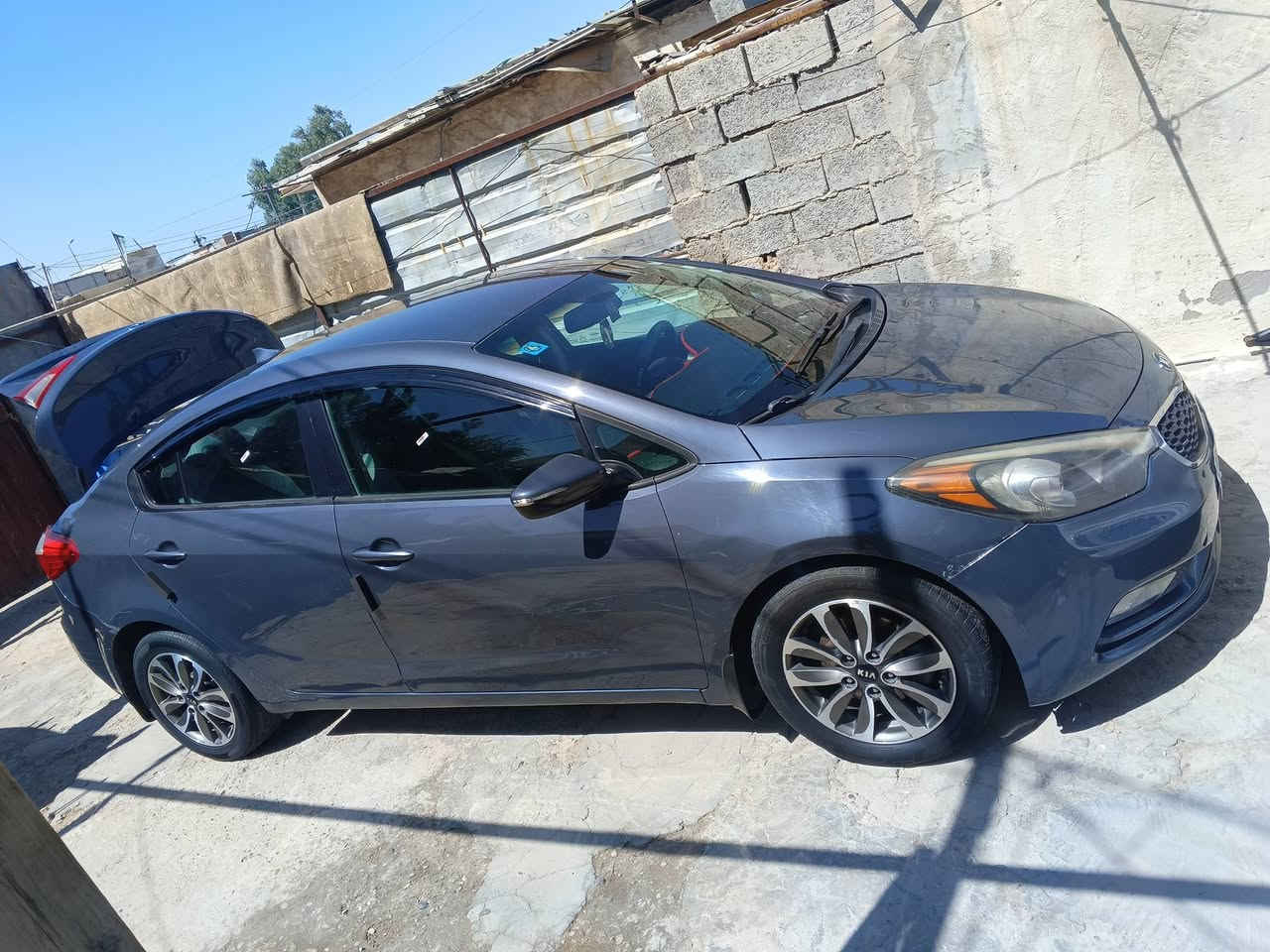 سلام عليكم كيه فورتي موديل 2014محرك 2000دوش  مكاني بغداد حي لجهاد سعر 110وبيها مجال حك جيه اي استفسار علا هاذرقم ***********
