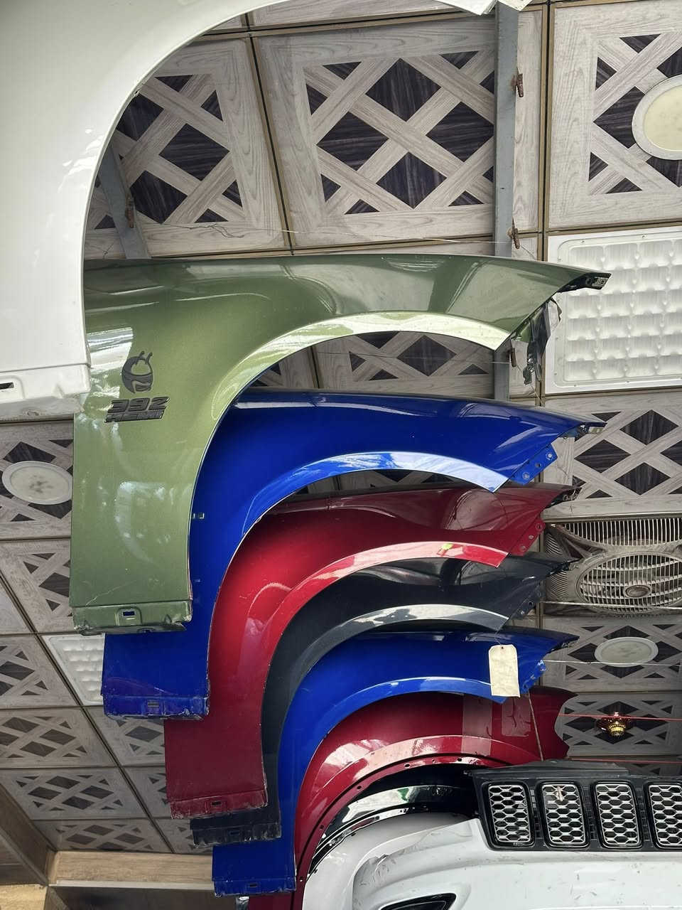 قطع غيار جارجر _جالنجر  2023/2022
SRT _HEMi
شركة زياد الهنكاري
الكراده _شارع الزيوت _قرب كراج 2000

***********
***********
