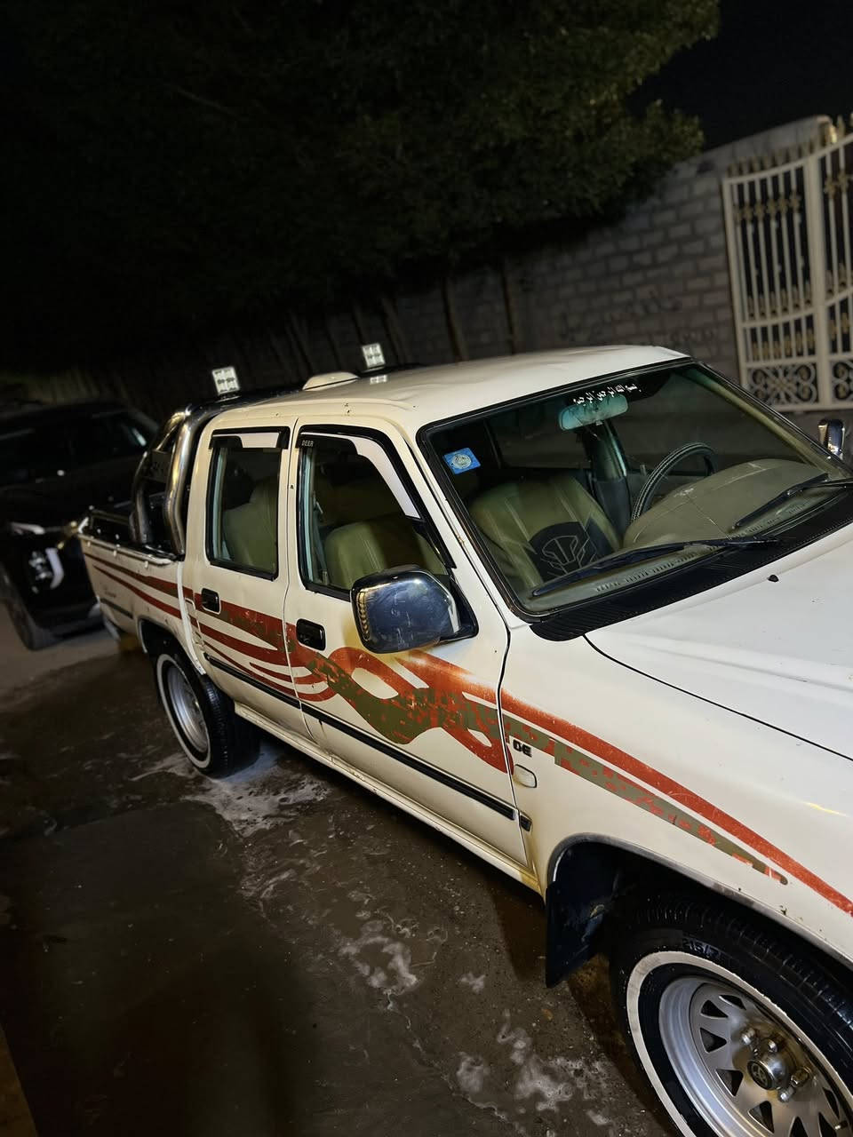 السلام وعليكم بيكم دير 2007سياره جاهزه تبريد شغال السعر 52 وبيهه مجال للاتصال ***********
