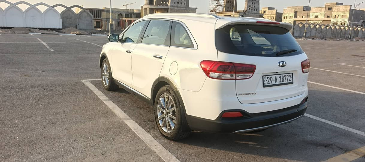 السلام عليكم للبيع سورنتو موديل2018فول رقم إنكليزي مكان السياره كربلاء السعر225
***********
