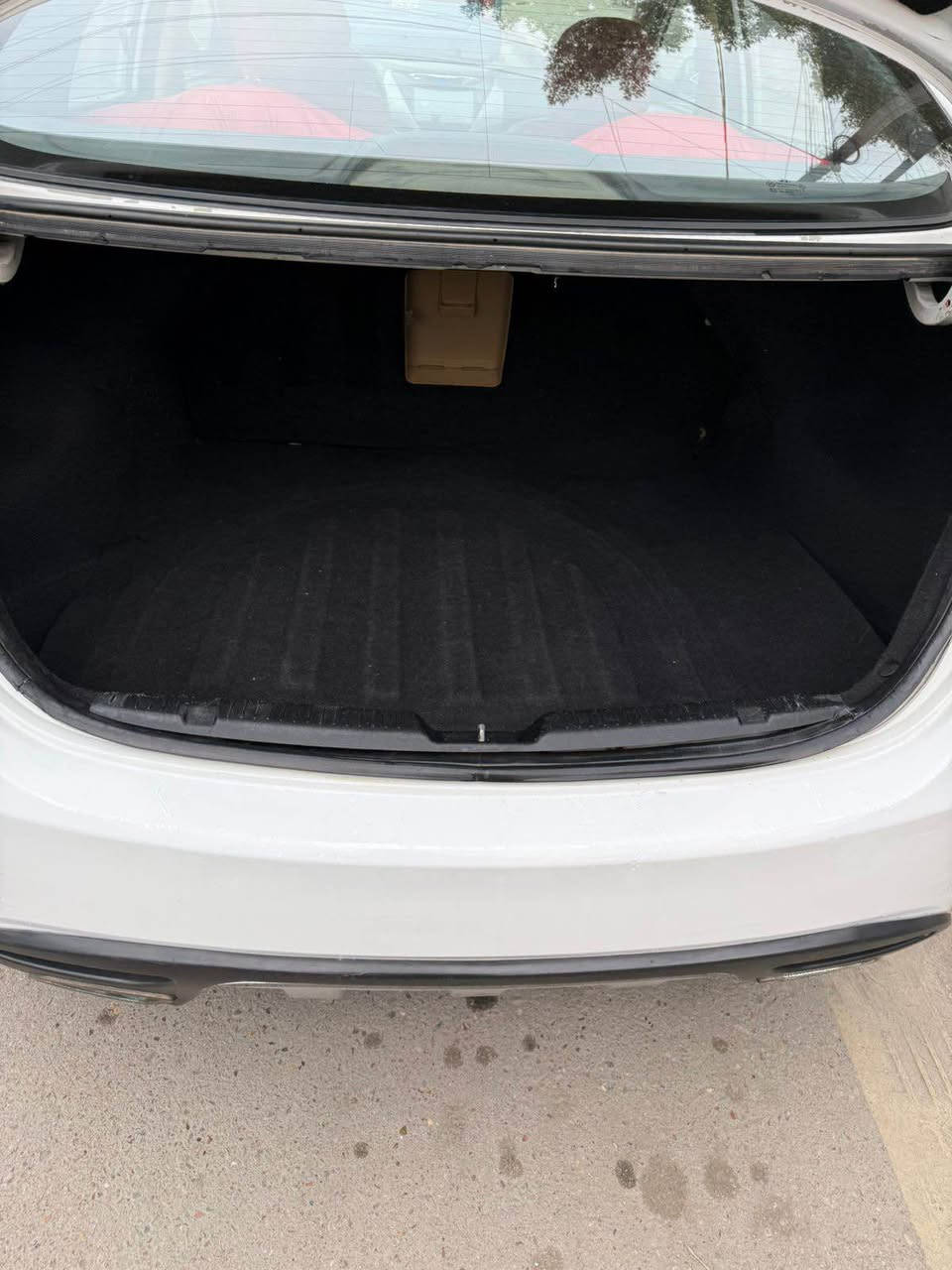 النترا 2014 خليجي 
فول مواصفات 1/1 
مكينه1800
فتحتة سقف شاشه وكامره جاهزه من كلشي 
بيها صبغ جاملغ خلفي فقط
السعر 118$
بغداد / البنوك
*********** بغداد, العراق
