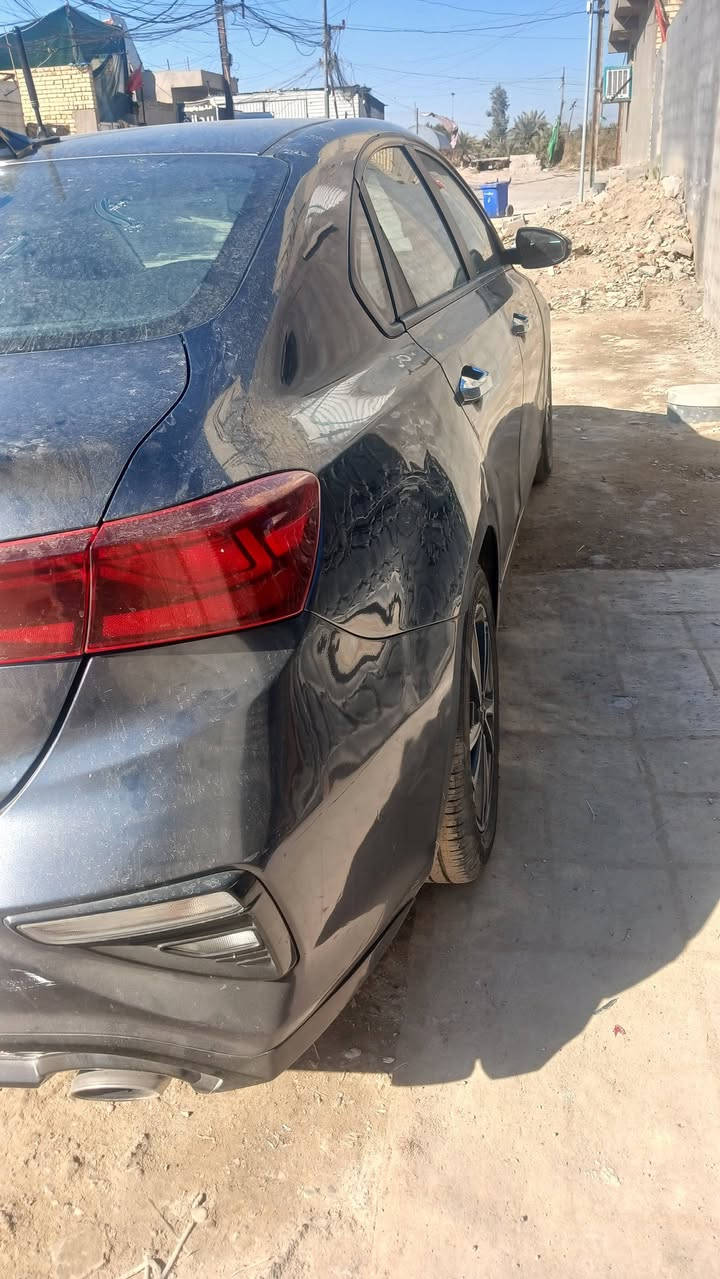 سلام عليكم فورتي موديل 2021 رقم بغداد معقوقين باقيله 10 تشهر و تتحول السياره كير مكينه شواصي كفاله تبريد تخم تاير جديد بيه بابين تبديل جهت السايق بيه صبغ السياره السياره ليبل واحد عده البابين الساقي و خلف السايق صور الحادث موجوده سياره مكانه بغداد الشعله لستفسار اكثر الرقم *********** السعر بـ115 وبيه مجال
