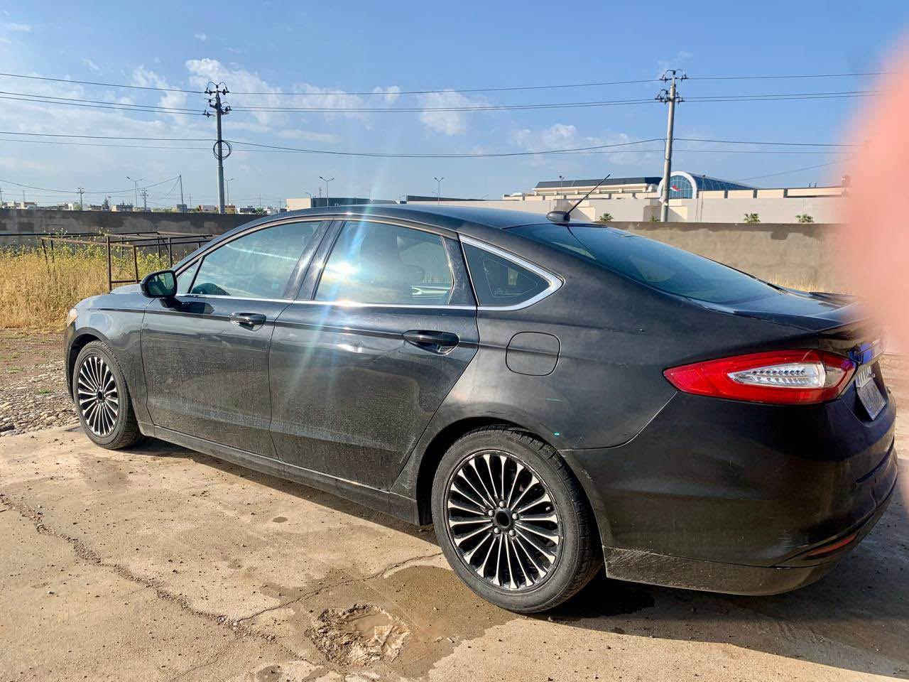 Ford fusion se 
گێڕ مەکینە کارەبایات بەشەرت 
بەناوکردن و تەحویل بەشەرت
٢ ساڵ سەنەوی قەرزارە 
غەڕامەش جەندی لەسەر بوو بۆت دەگەڕێنینەوە
چوار پارچە سبوغ 
نرخی ٨٨$ وەرەقە و معامەلە
هەولێر 
*********** أربيل, العراق
