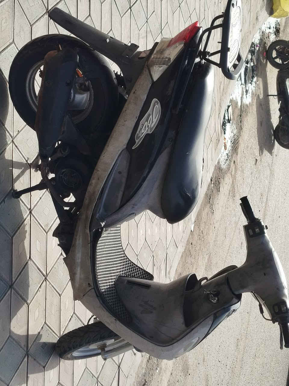 يالله دراجة منغولي كفرات بلاد ختم واحد مكينه بس ولفات سلفه شغال عوزه بس شخاطه دراجة حلوه ملاح شوفت عينك 50بلاد سعر450وبيه مجال مكاني ناصريه مركز شارع الجمعه رقمي ***********
