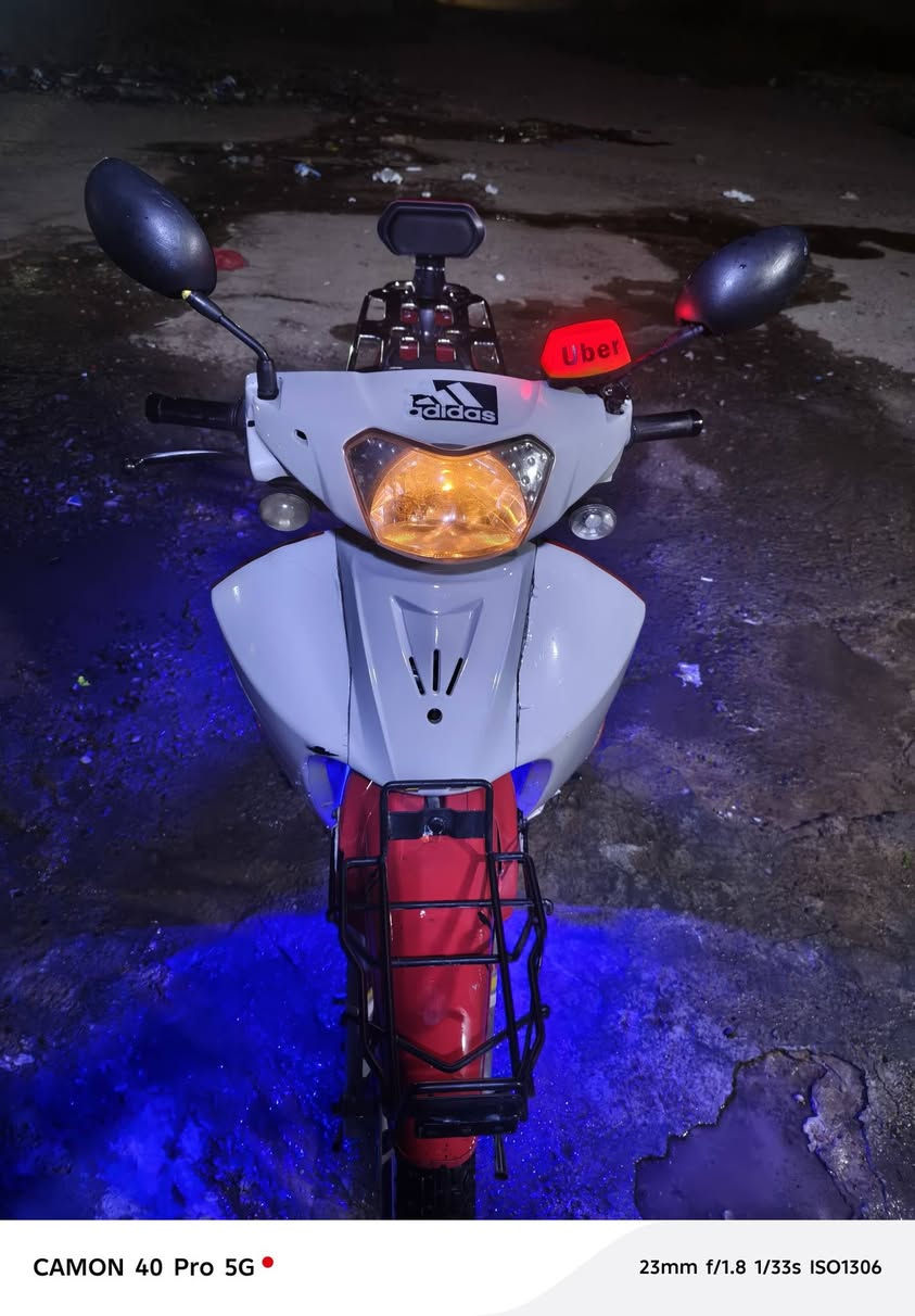 مطور لبيع سرفيز مكفول موديل 15 
نكره سلف بصمه شغاله ثناته دبل دسك
سعر 950 وبي مجال الشراي تصال
رقم ***********
