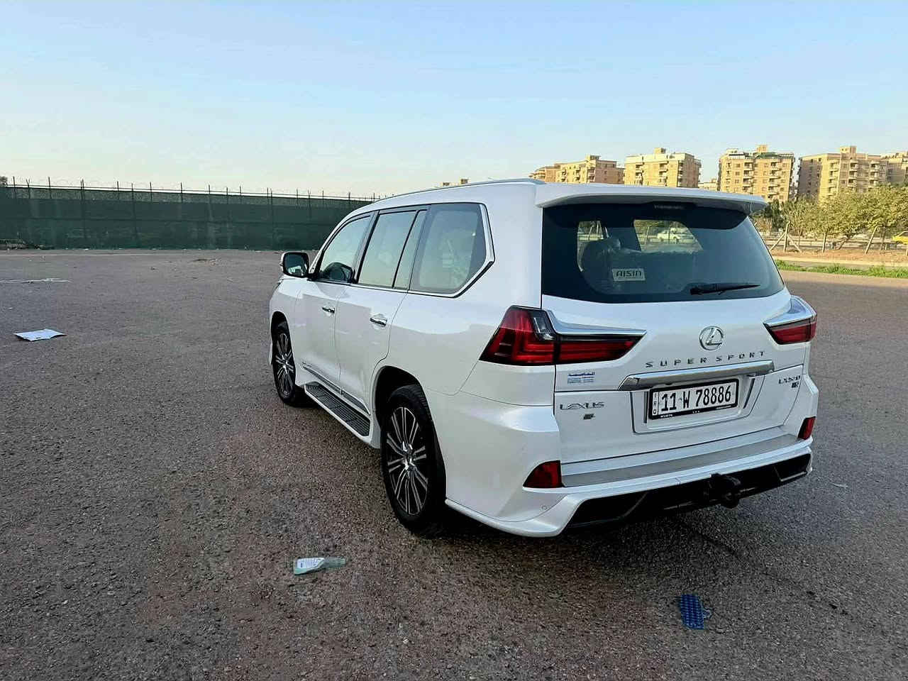 ليكزز LX 570 موديل2018 فول مواصفات داخل ماروني سياره تحفه ماشاالله هيبة بالشارع بدون بارد  ,
بدون ضربة 
سياره رمل مابيه  ،باقيه سياره كلها بشرط
سياره بل بل كارتون  ماشاالله

ماشيه (٧٦) الف كيلو حقيقي بشرت  

💎 ســعــر 630وبيه مجال  ::  

فول فول مواصفات
بصمه ، الانزيلاق ، شغال ، كشن جلد و هيتر
راس ديفيدي ، كاميرات ,ثلاجه , زينون ، جلد جاف تدفئيه شفط ، التبريد خزينه ،نظام ايكو ،سبورت ، حساسيه الديك الموخره ،مرايات ، الفتحه ، باب خلفي جك ، رادار امامي  
محرك كير  بشرط مامفتوح
سياره حيل نظيفه كلشي علي بلاد لوك
 السنويه بشرط تحويل و 
سياره مابيها دينار مصرف كامل من كل نواحي
نظافه 100 ٪؜ كامل بدون نقص  سياره اي نقص مابيها   
مكان السياره بغداد الكرخ 
الهاتف
***********
