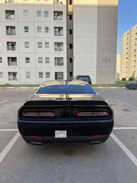 السلام عليكم  
للبيع جالنجر 2023 sxt بلاك توب
قطعتين صبغ جاملغ امامي وخلفي 
 السيارة ماشية 30 الف جديدة كلش 
اجت ماشية 26
السيارة عليها اكزوز واكس بايب جاي من امريكا صوت حلو 
تو ويل 
السعر 190 ورقة وبيها مجال 
السيارة بدون رقم دخول جديد
تترقم جميع المحافظات  
للاتصال ***********
