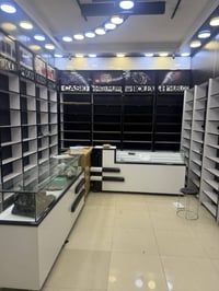 ديكور للبيع مع الميوزه استخدام قليل  مكلف بالنشر الاتصال على الرقم 078...