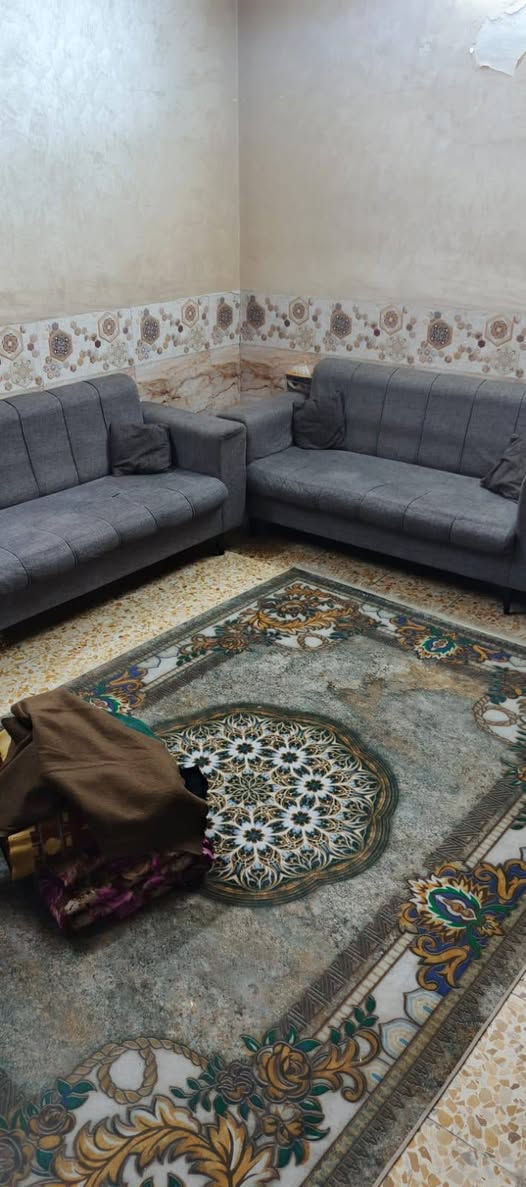 سلام عليكم تخم للبيع ١٠ مقاعد قيم بالي يرضي الله ***********
