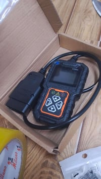 كاشف اعطال سيارات • جهاز تشخيص • إلكترونيات