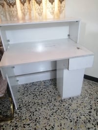 ميز مال حاسبه مال دراسه نظيف للبيع بغداد العبيدي 07713344138