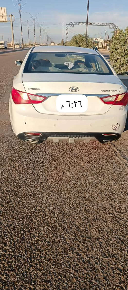 سوناتا12خليجي مضلع مكفول من الصبغ والضربه بيها فقط بارد بلحوض صندوك حداديه اماميه جديده تحكم ستيرن تبريد قطعتين مريات شفط  رقم ميسان مشروع وطني مكان السيار  ميسان ناحية السلام  الاتصا ***********
