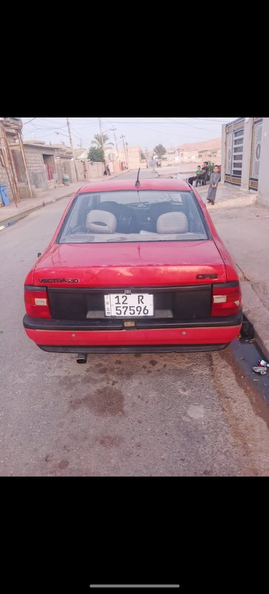 السلام عليكم
اوبل فكتره موديل1989
محرك كير شرط حجم 20
هزه ورقم جديد شرط التحويل
السعر 33 وبيه مجال العنوان ناحيه زمار 
***********
***********
