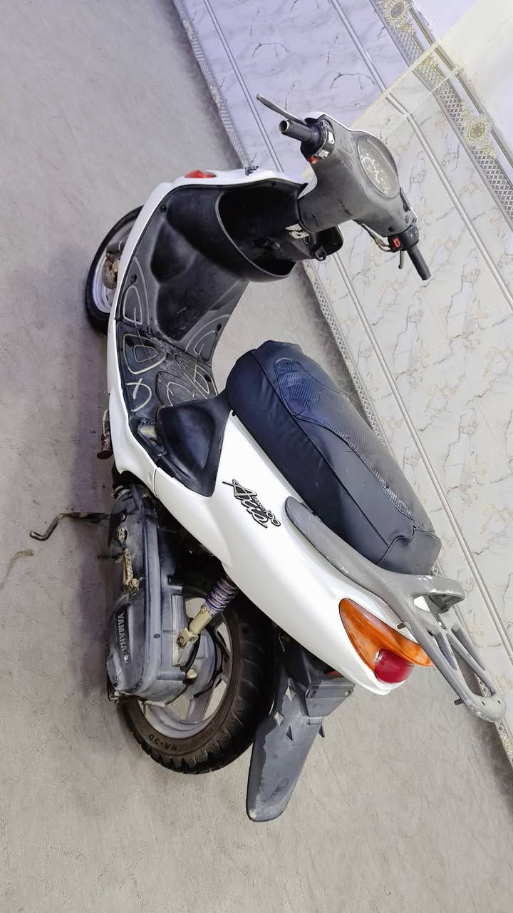 السلام عليكم دراجه لكزس فحل للبيع كل شي شغال بيها ما بيها اي نقص دراجه شلعتها حلوه ماكو شي ما شغال بيها السعر 450 العنوان ناصريه مركز ***********
