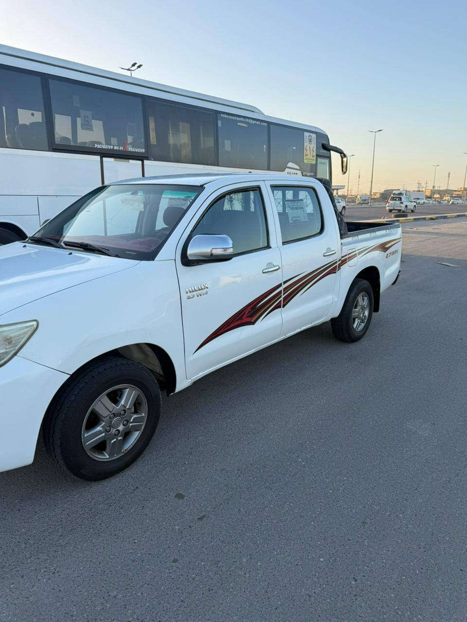 سلام عليكم سياره فلاونزه موديل 2014 اوتوماتيك رقم بصره حداديه جديده مكينه لا تنقيص ولا تبخير بيها صبغ في الحوض الورا بجهة السائق العنوان البصره ابي صخير إتصال للاستفسار
***********
