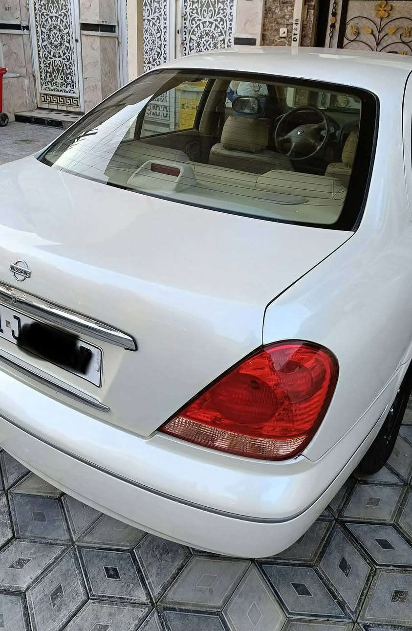 نيسان سني ياباني 2008
تخم تاير حدادية تبريد تدفه كهربائيات كله شغاله
مصبوغة حزام 
رقم بغداد انكليزي 
السعر89 وبيه مجال 
***********
